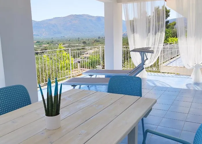 Agnuli Tatil Evi Mattinata