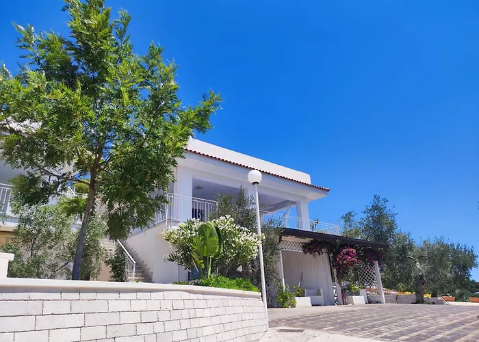 Agnuli Tatil Evi